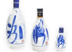 ����ҵ��̬�����°׾Ƴ�����Ʒ������ת��