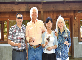 ����˾��̬�����ζ��³�����������CEO����