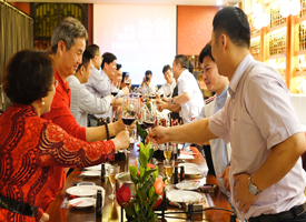 ����˾��̬ҵ�������о�����ҵ��̳������