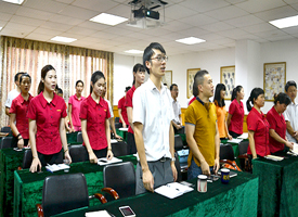 ����˾��̬��2015��10�·ݵ곤����