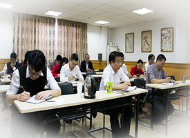 ����˾��̬��2015��4�·�ίԱ������Ҫ