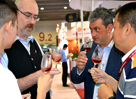 ����˾��̬��2014��12����ݹ�������չ��