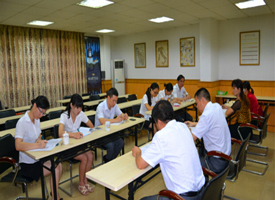 ����˾��̬��������ίԱ������Ҫ