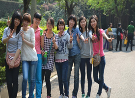 ����˾��̬����˾������˸�Ů�ڰ���ɽ